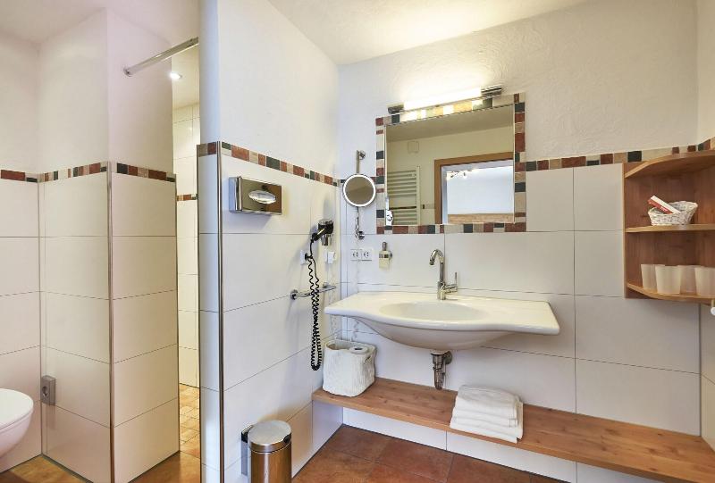 Hotel Engel - Familotel Hochschwarzwald image