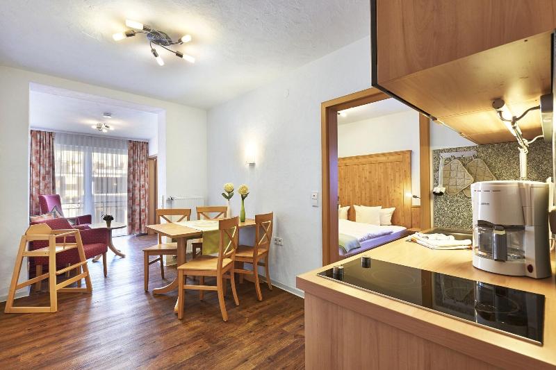 Hotel Engel - Familotel Hochschwarzwald image