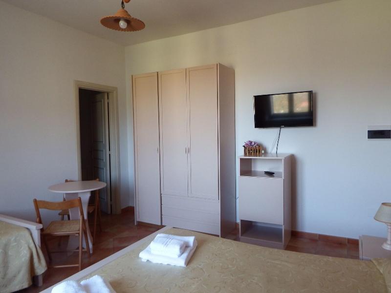 Lamione Da Dorotea image