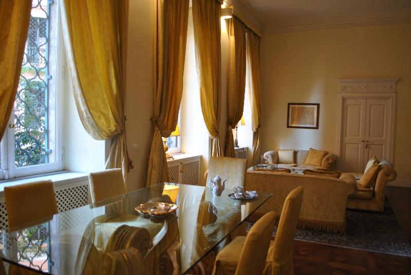 Holiday House Belle Arti image