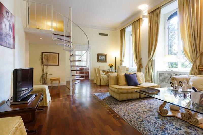 Holiday House Belle Arti image
