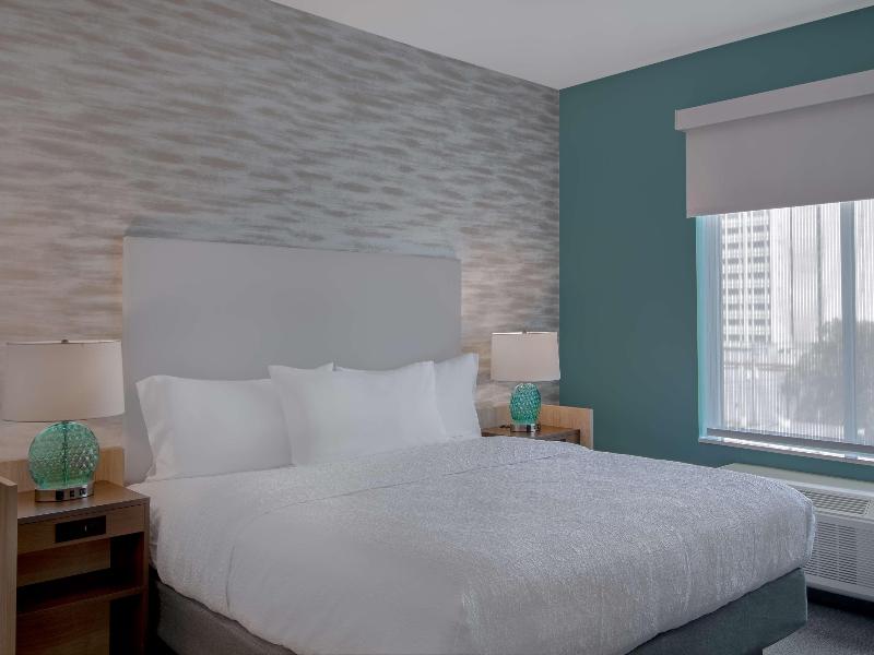 Home2 Suites By Hilton Jacksonville Downtown image