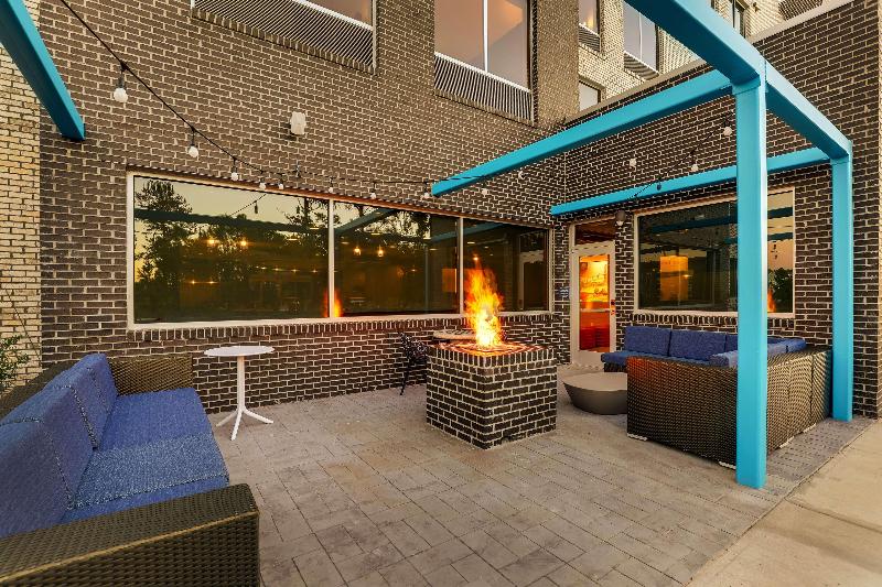 Tru By Hilton Leland Wilmington image