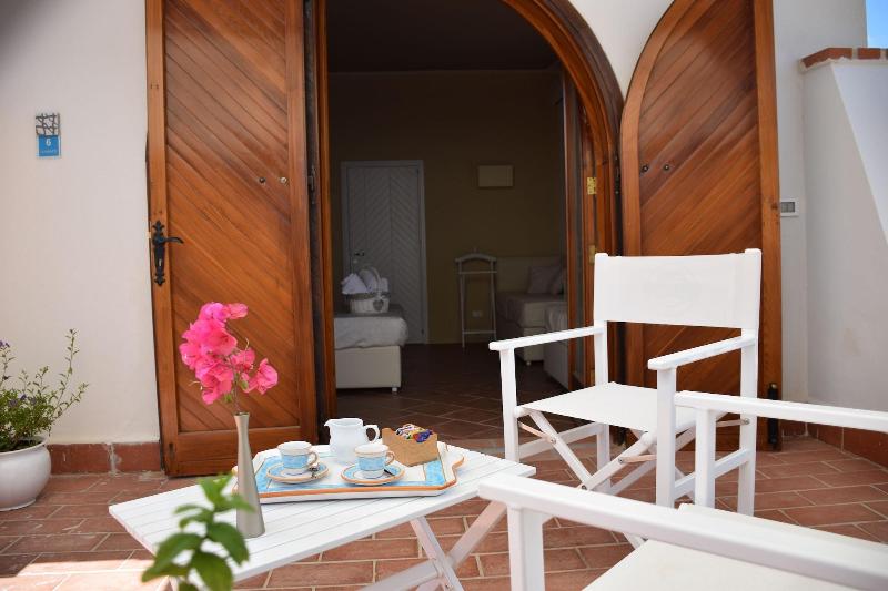 Villa Blanche Dimora Di Charme image
