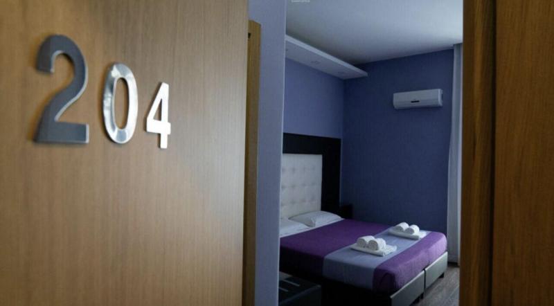 Sweet Central Hotel image