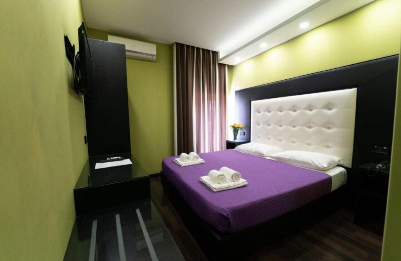 Sweet Central Hotel image