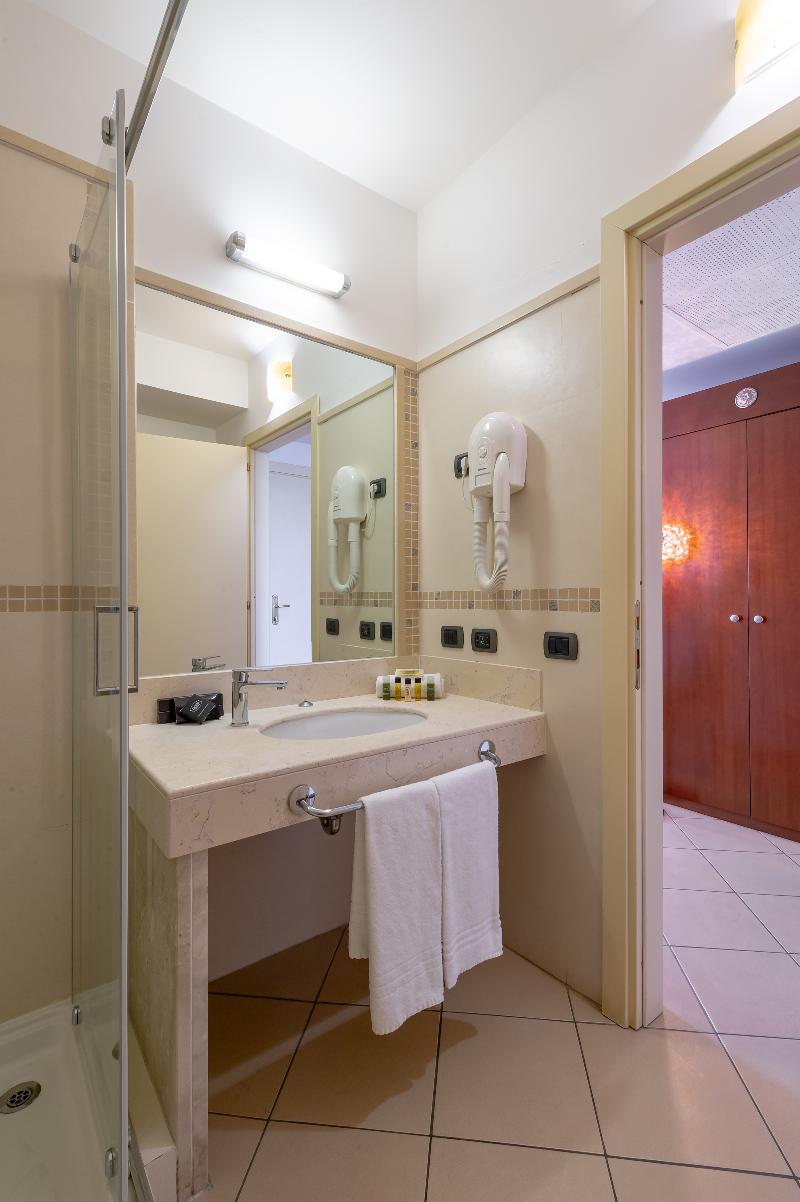 Grand Hotel Sofia image