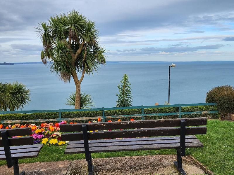 Rose Court Holiday Apartments image