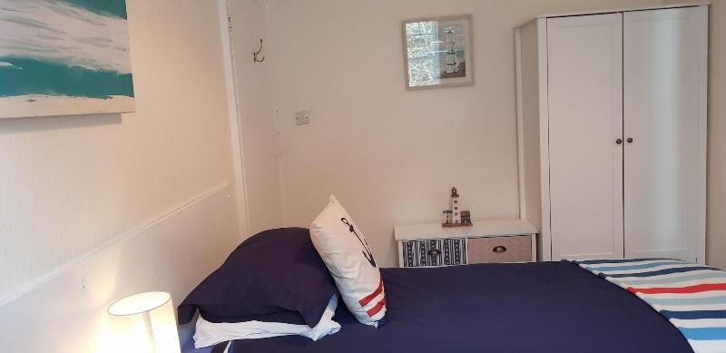 Rose Court Holiday Apartments image