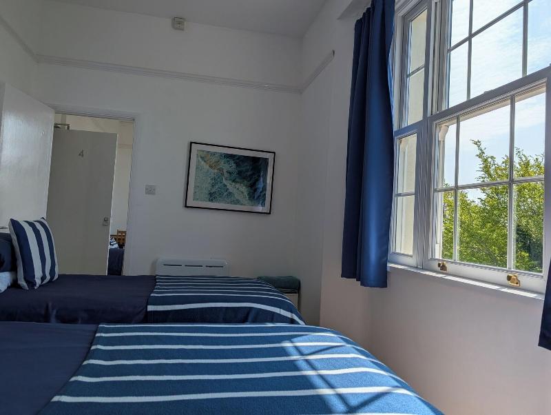 Rose Court Holiday Apartments image