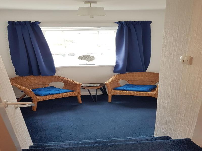 Rose Court Holiday Apartments image
