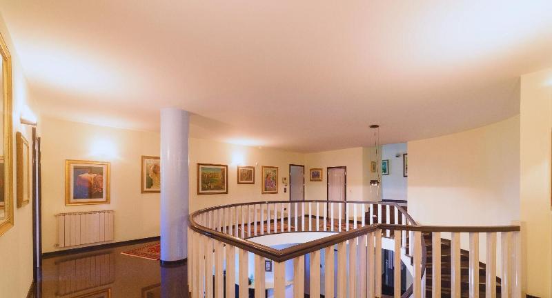 Villa Pescara image