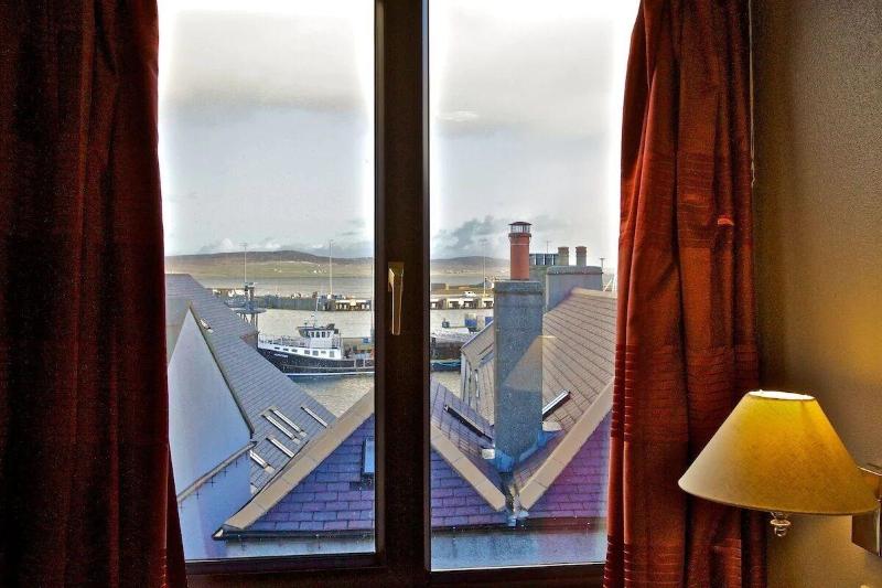 The Royal Hotel Stromness image
