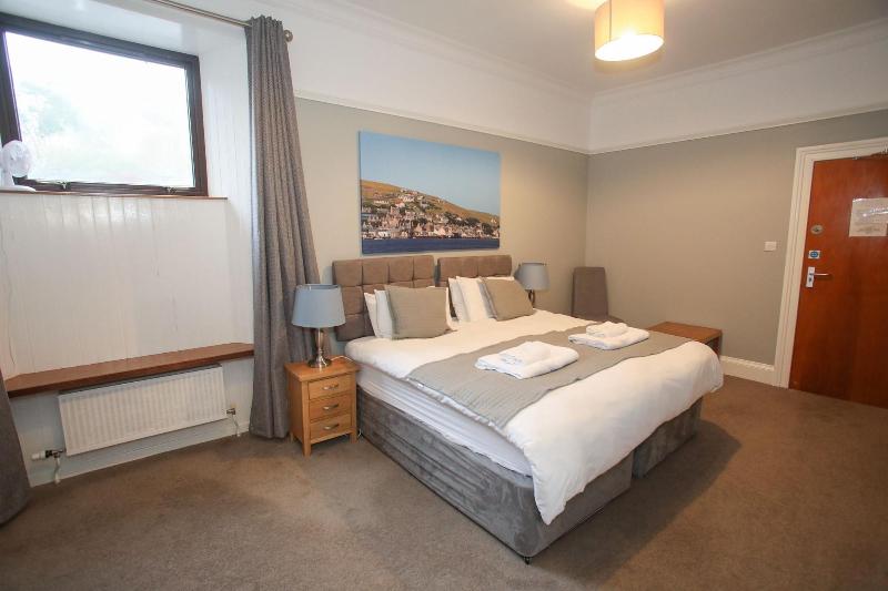 The Royal Hotel Stromness image
