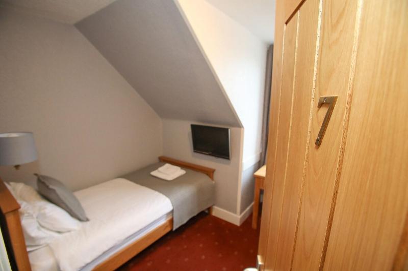 The Royal Hotel Stromness image