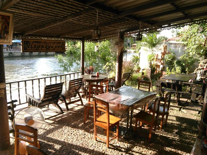 Rueanphen Homestay image