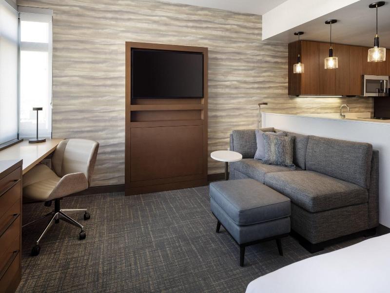 Ac Hotel By Marriott Oakland Downtown image