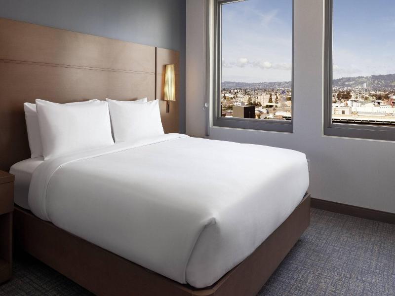 Ac Hotel By Marriott Oakland Downtown image