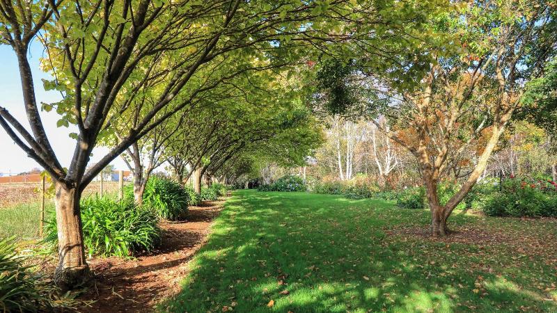 Boat Harbour Garden Cottages