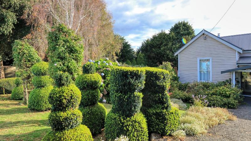 Boat Harbour Garden Cottages