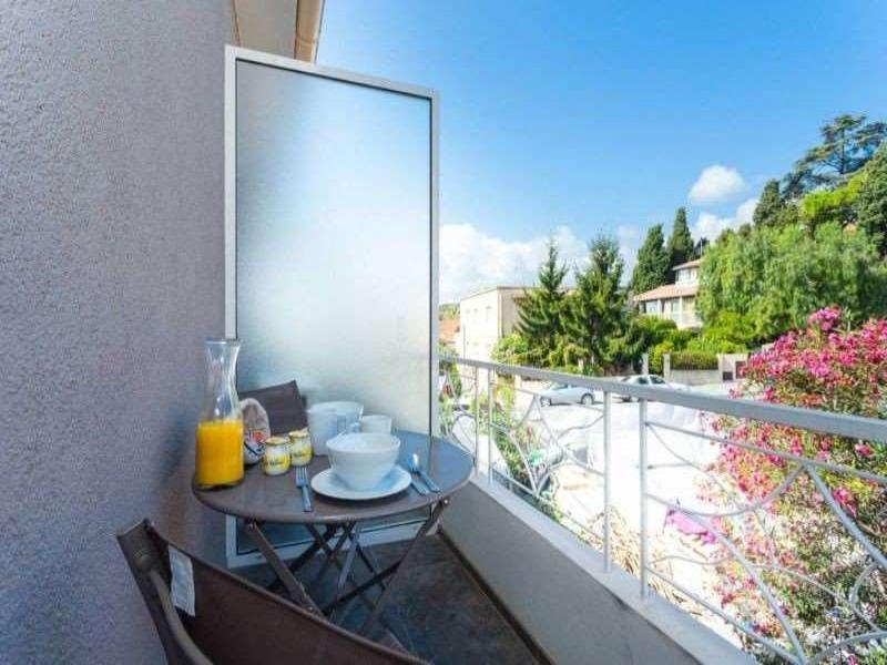 Villa Velvet image