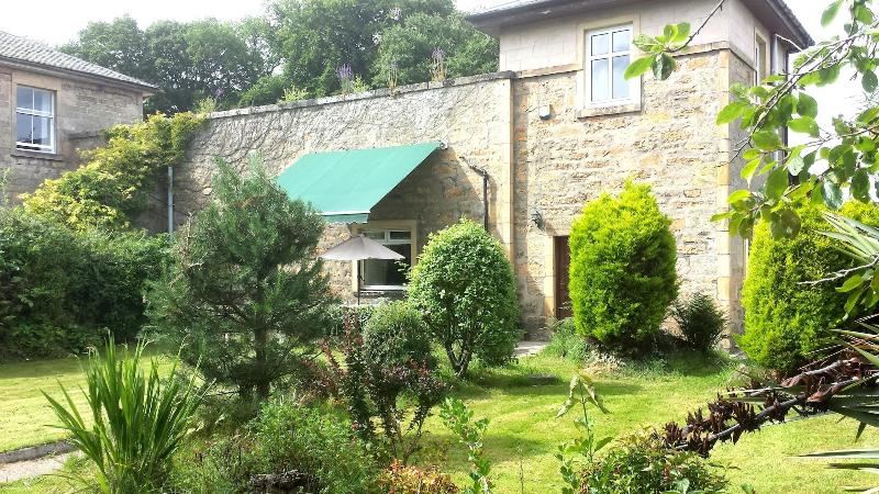 Darwin Cottage Self Catering In Elgin image