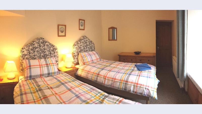 Darwin Cottage Self Catering In Elgin image