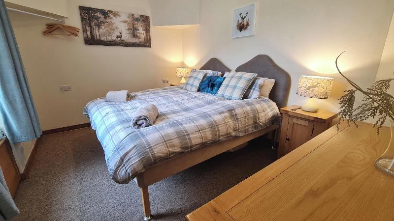 Darwin Cottage Self Catering In Elgin image