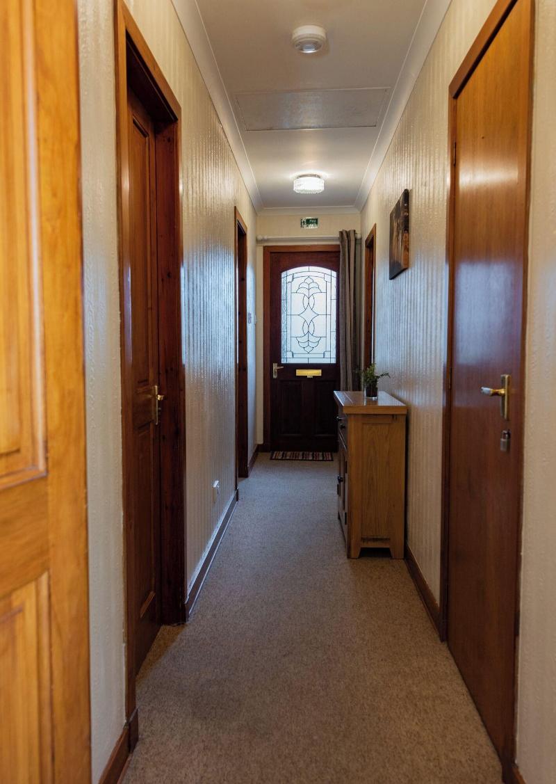 Darwin Cottage Self Catering In Elgin image