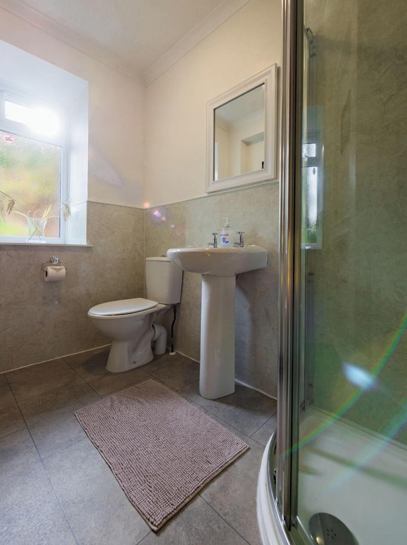 Darwin Cottage Self Catering In Elgin image
