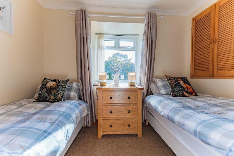 Darwin Cottage Self Catering In Elgin image
