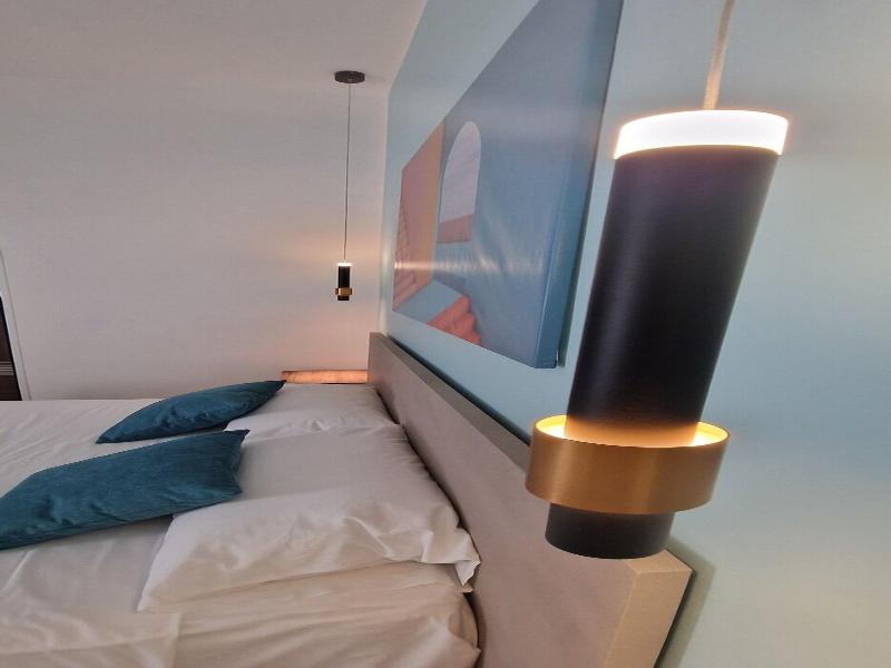B&b La Dimora Di Parthenope image