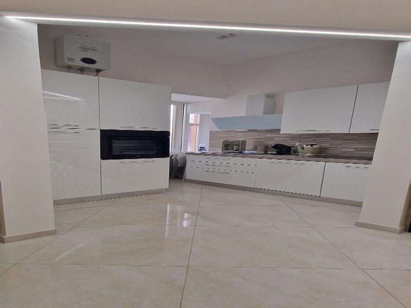 B&b La Dimora Di Parthenope image
