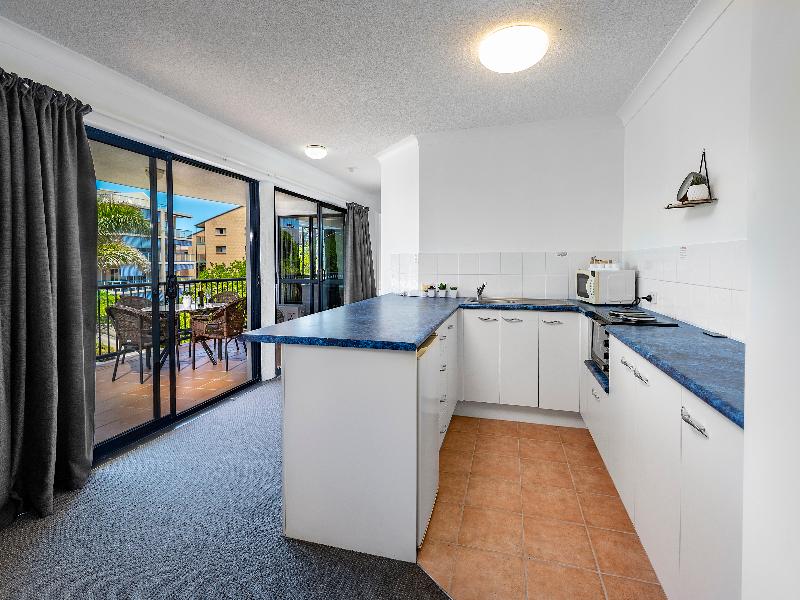 Belaire Place Motel Apartments image