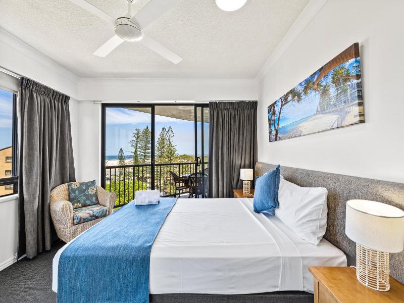 Belaire Place Motel Apartments image