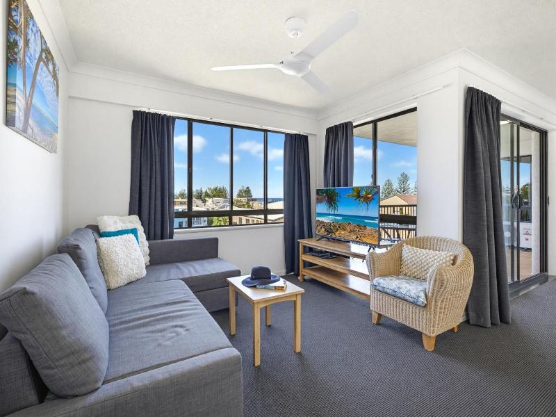 Belaire Place Motel Apartments image
