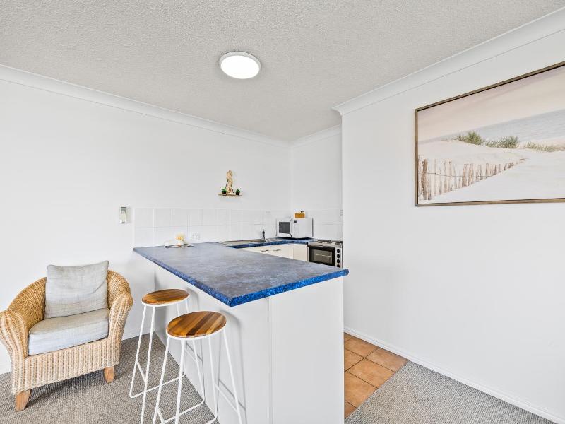Belaire Place Motel Apartments image