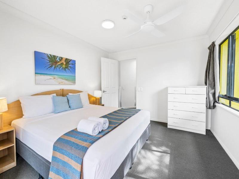 Belaire Place Motel Apartments image