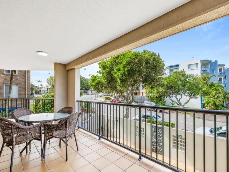 Belaire Place Motel Apartments image