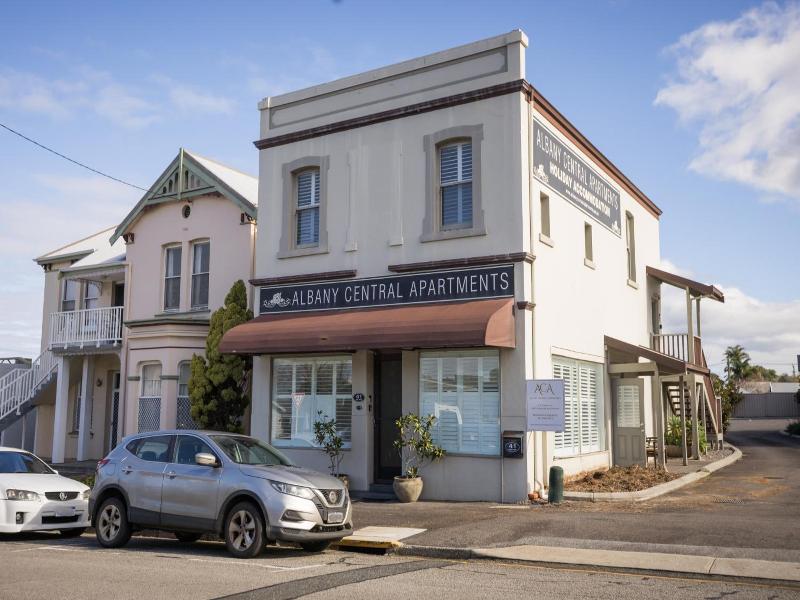 Albany Central Apartments image