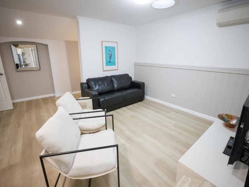 Albany Central Apartments image