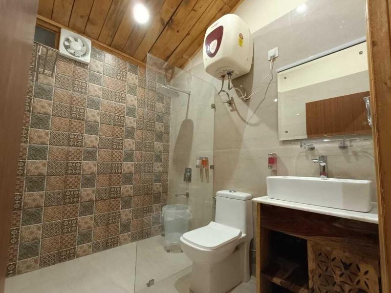 Aaroham Resorts Shimla image