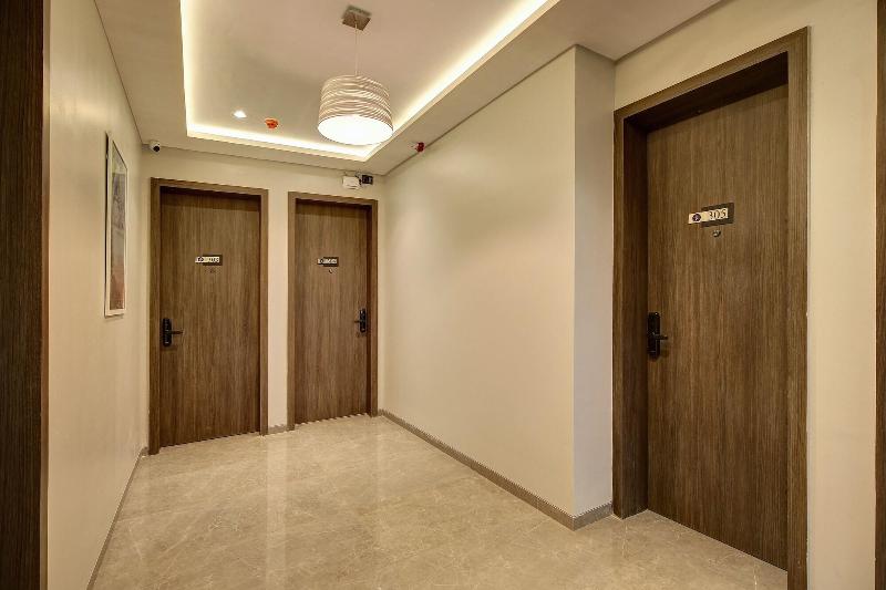 Staybird - Fortune House Business Hotel image