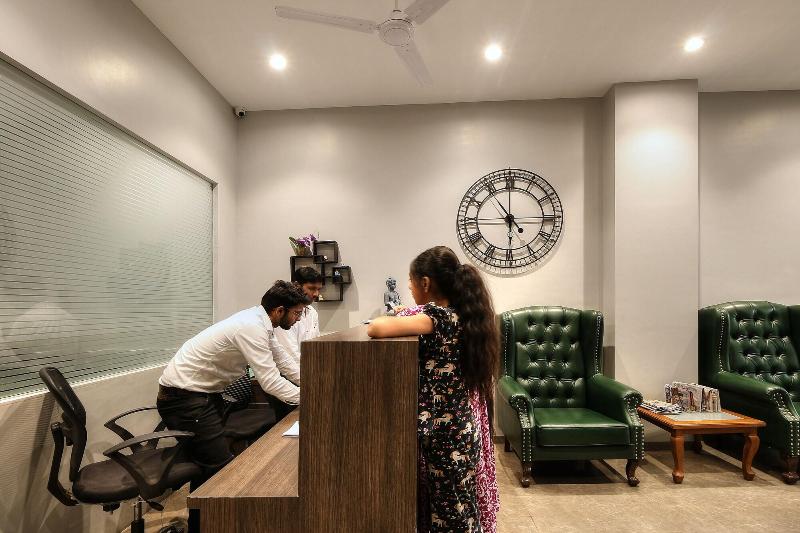 Staybird - Fortune House Business Hotel image