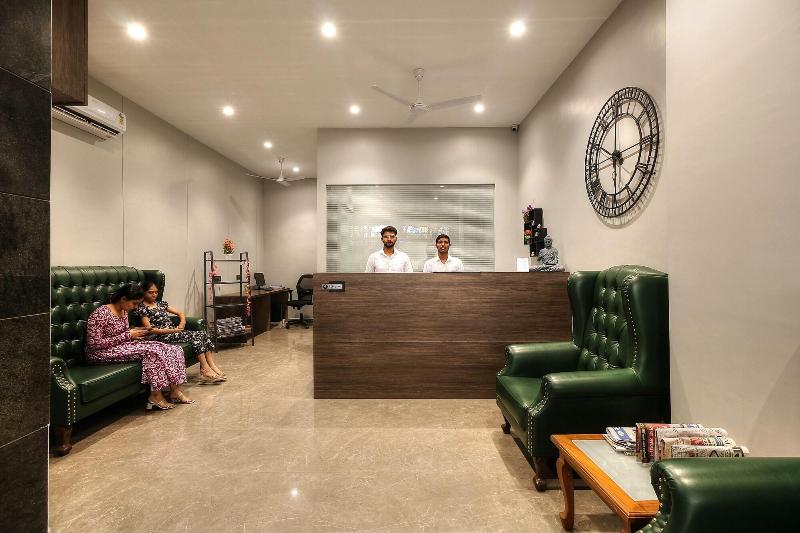 Staybird - Fortune House Business Hotel image