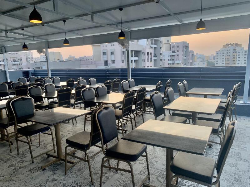 Staybird - Fortune House Business Hotel image