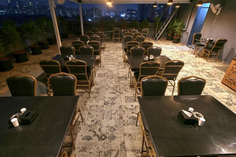 Staybird - Fortune House Business Hotel image