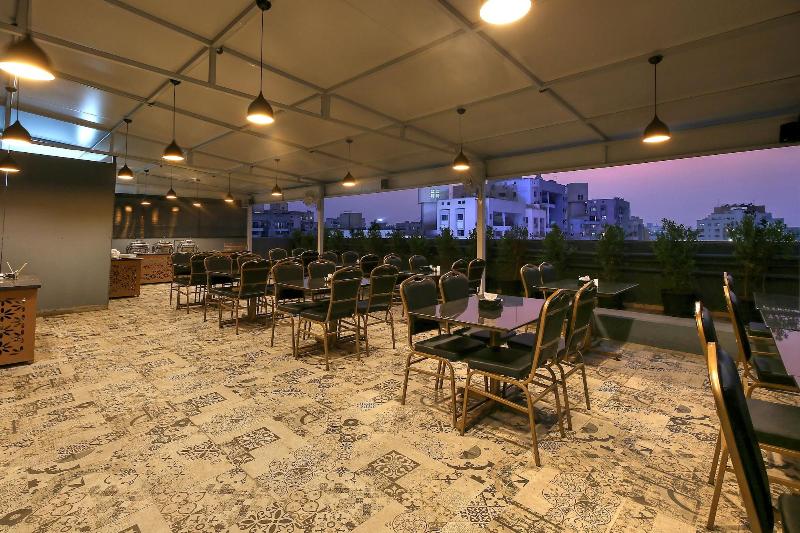 Staybird - Fortune House Business Hotel image