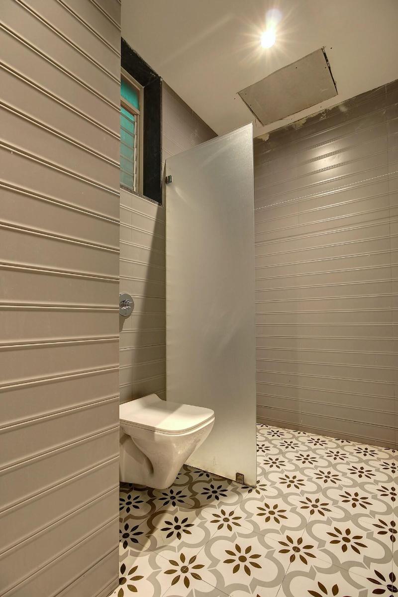 Staybird - Fortune House Business Hotel image
