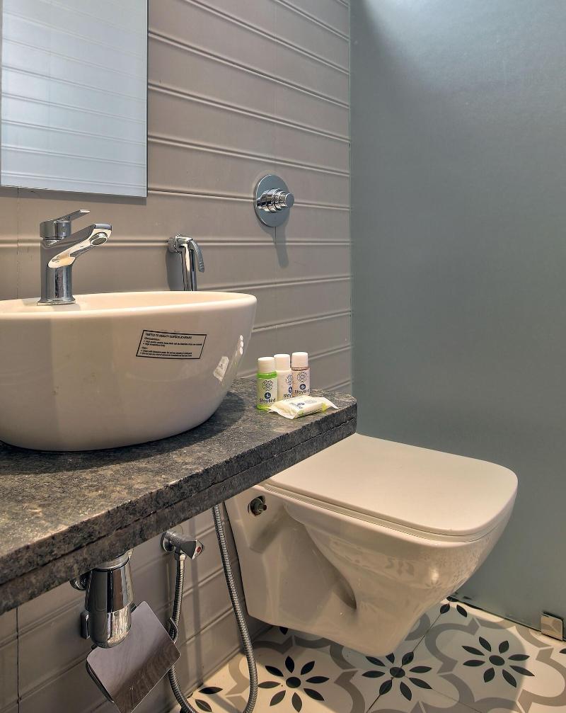 Staybird - Fortune House Business Hotel image